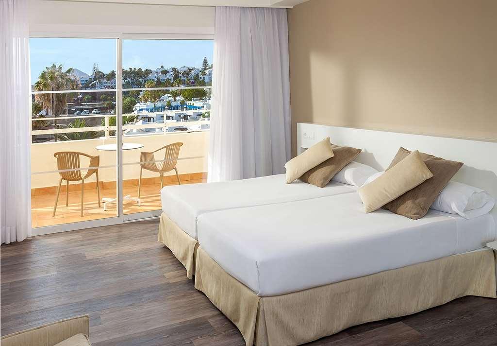 Sol Lanzarote Hotel Puerto del Carmen  Cameră foto
