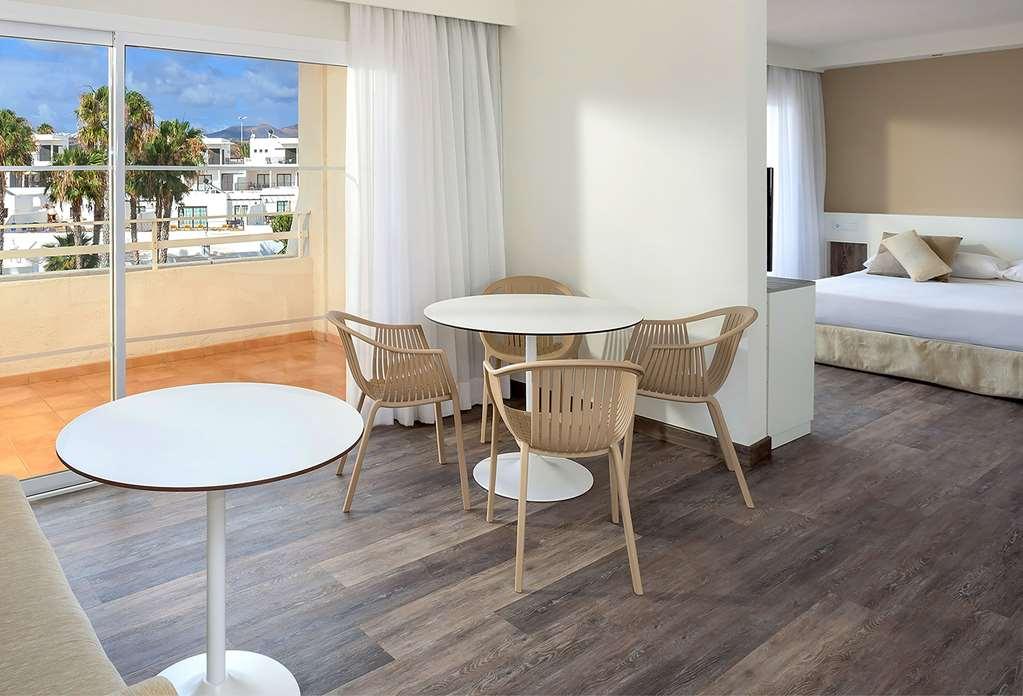 Sol Lanzarote Hotel Puerto del Carmen  Cameră foto