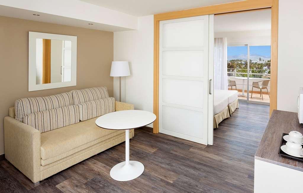 Sol Lanzarote Hotel Puerto del Carmen  Cameră foto